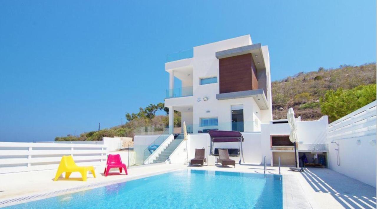 Villa Spathele Paralimni Ngoại thất bức ảnh