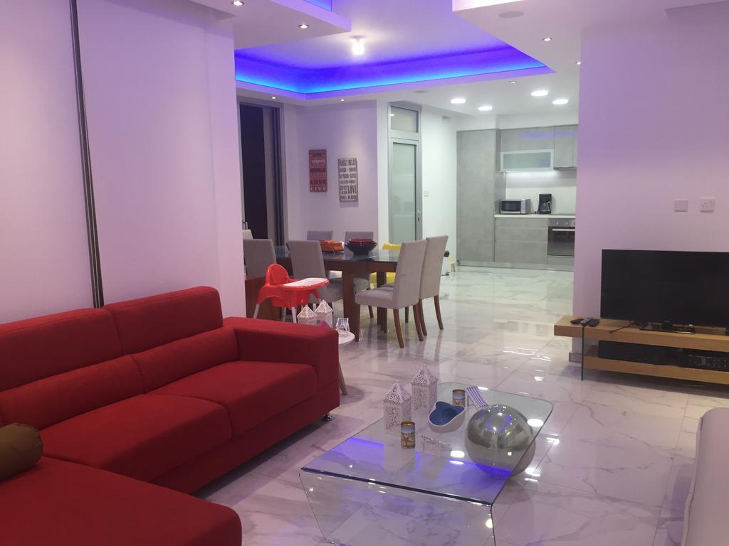 Villa Spathele Paralimni Ngoại thất bức ảnh
